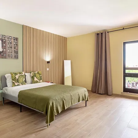 Joivy Charming Apt With Shared Pool In * البوفيرا